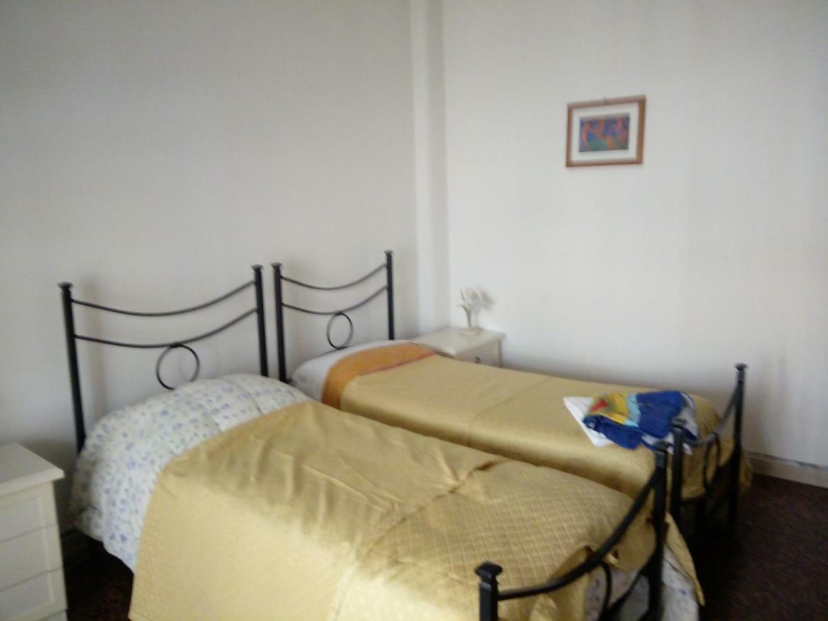 Alloggio Turistico P.Lodi Appartement Rome Buitenkant foto